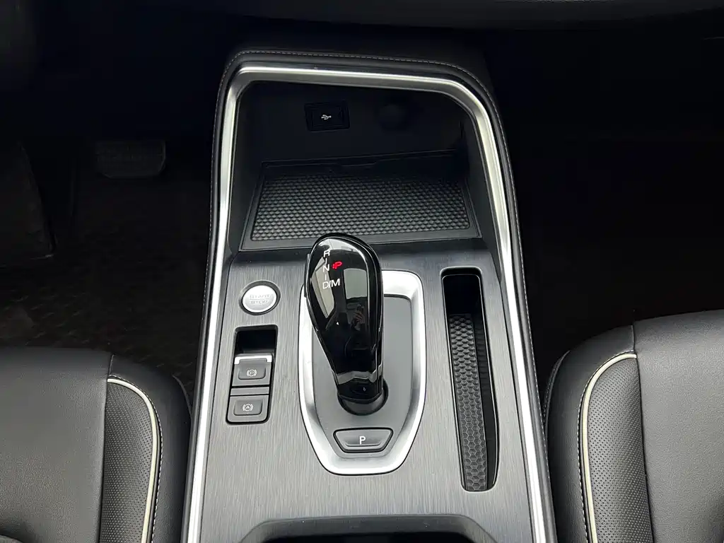 Haval H6 2021 — фото 12