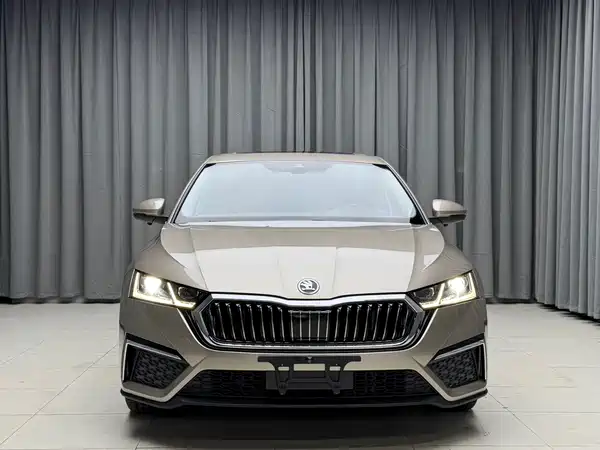 Skoda Octavia 2023