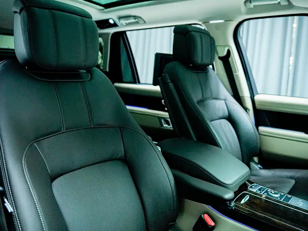 Land Rover Range Rover 2022 — фото 11