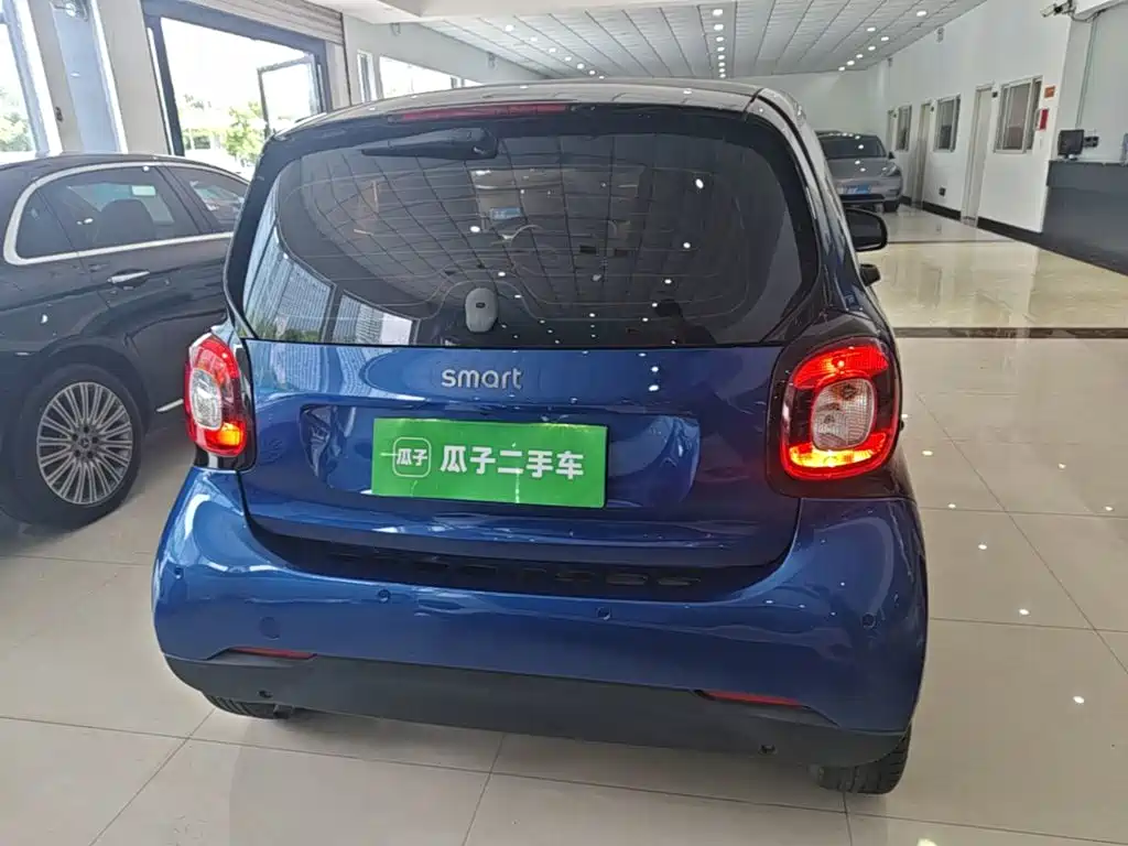 smart fortwo 2016 — фото 6