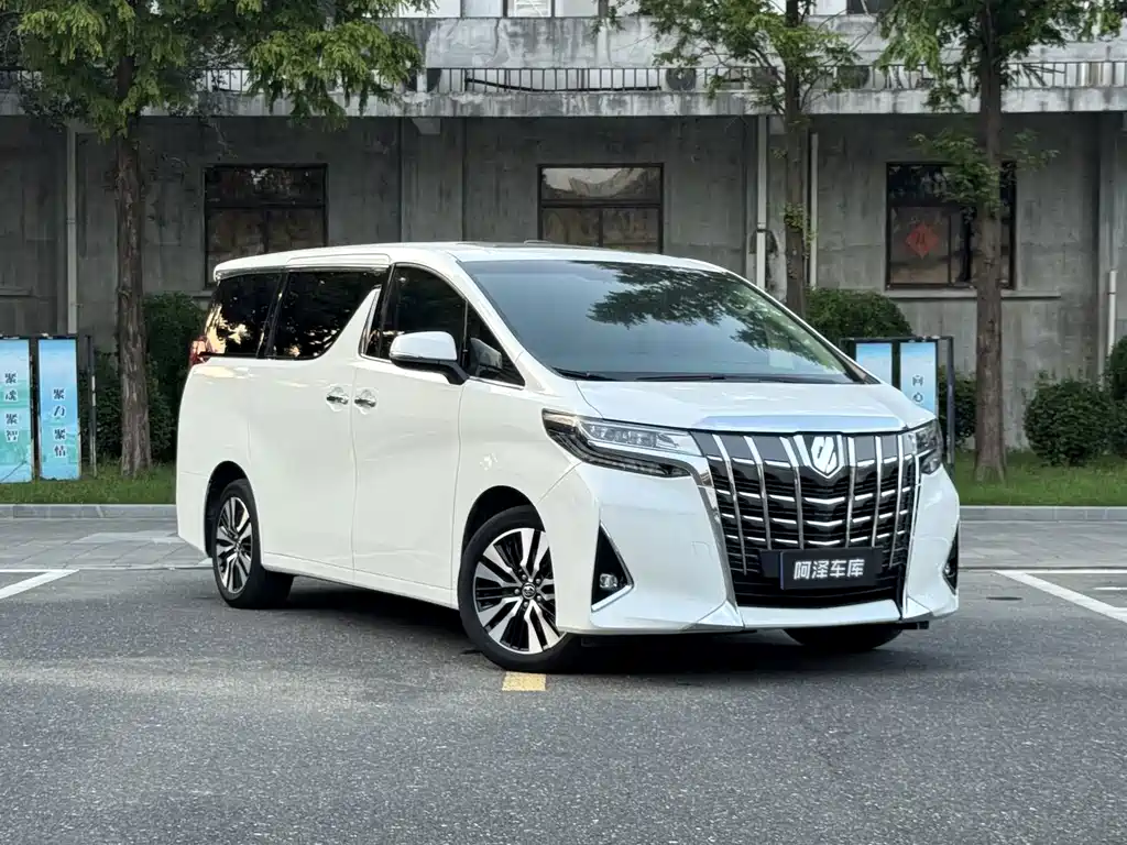 Toyota Alphard 2019 — фото 3