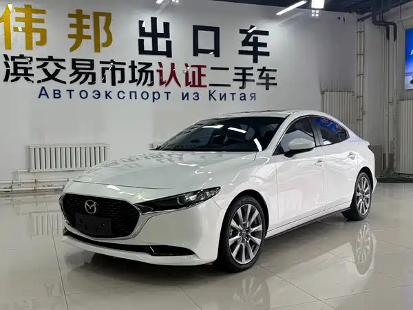 Mazda 3 Axela 2022