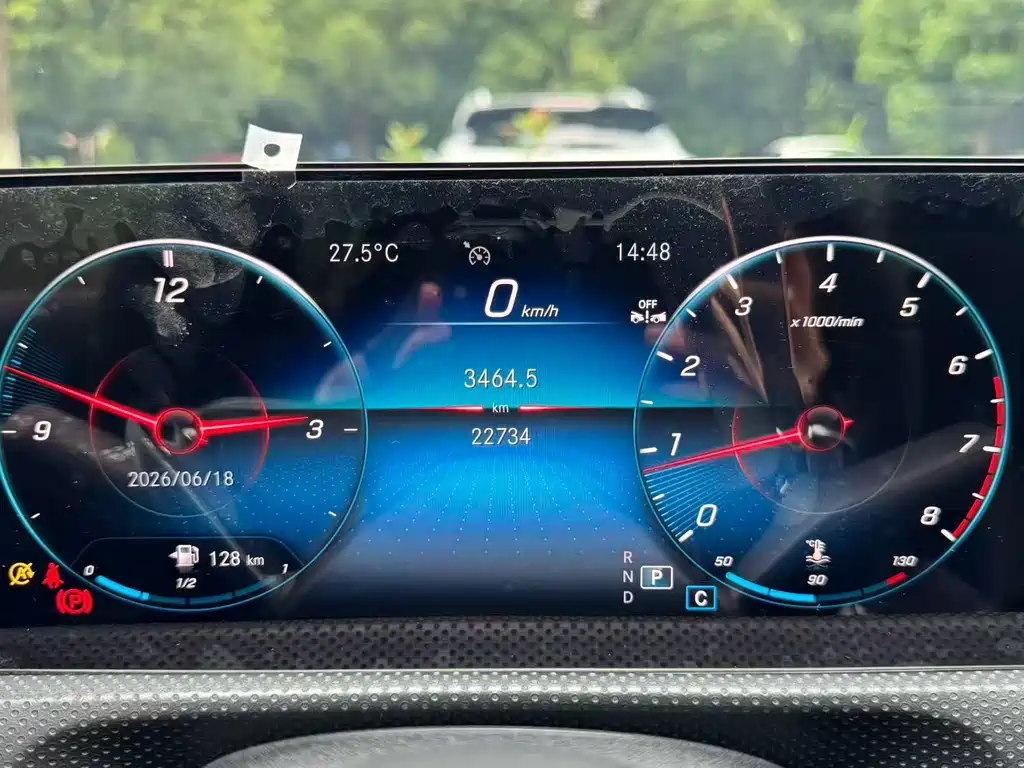 Mercedes-Benz A-Class 2023 — фото 15