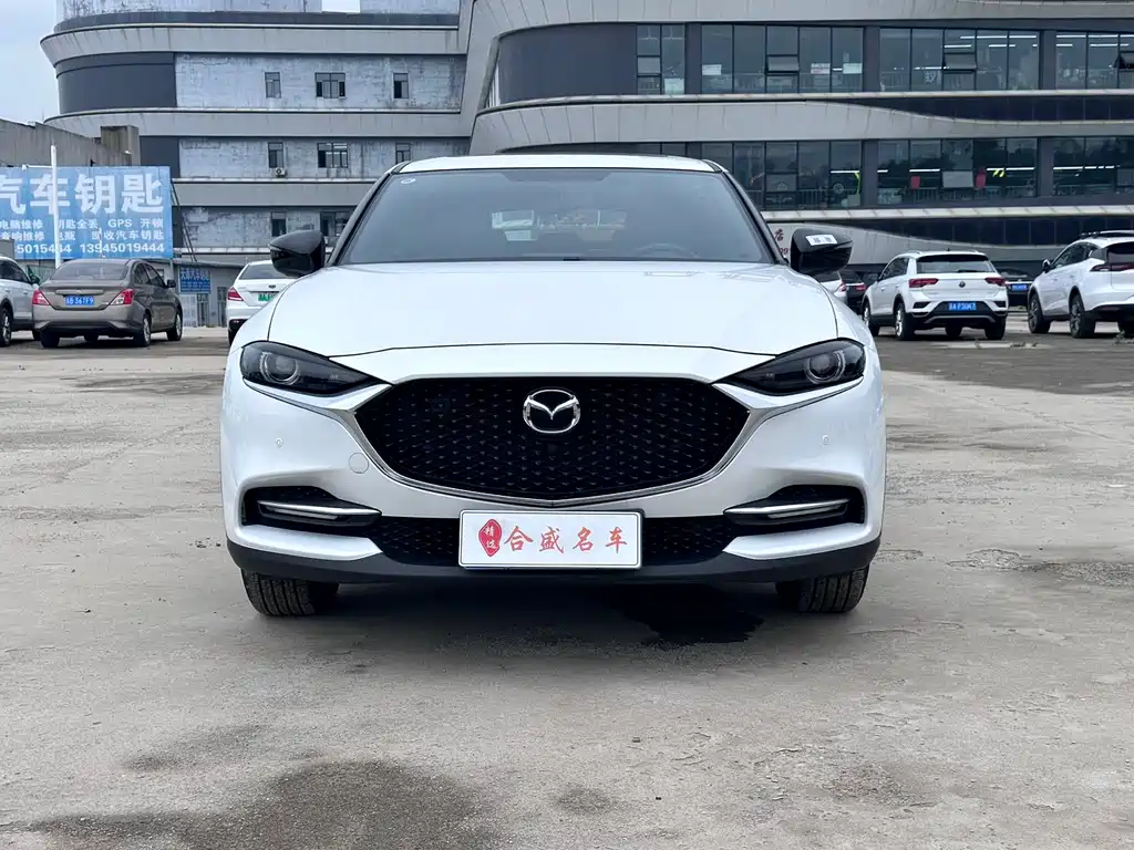 Mazda CX-4 2023