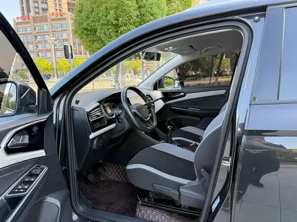Jetta VS5 2023
