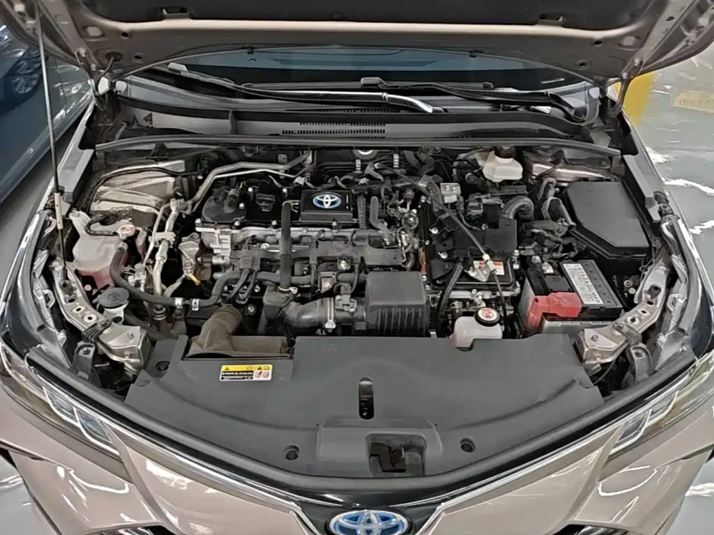 Toyota Corolla 2023 — фото 20