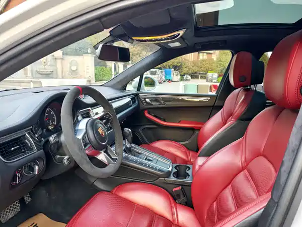 Porsche Macan 2015