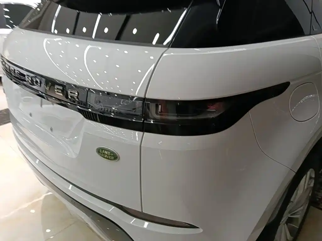 Land Rover Evoque 2022 — фото 8