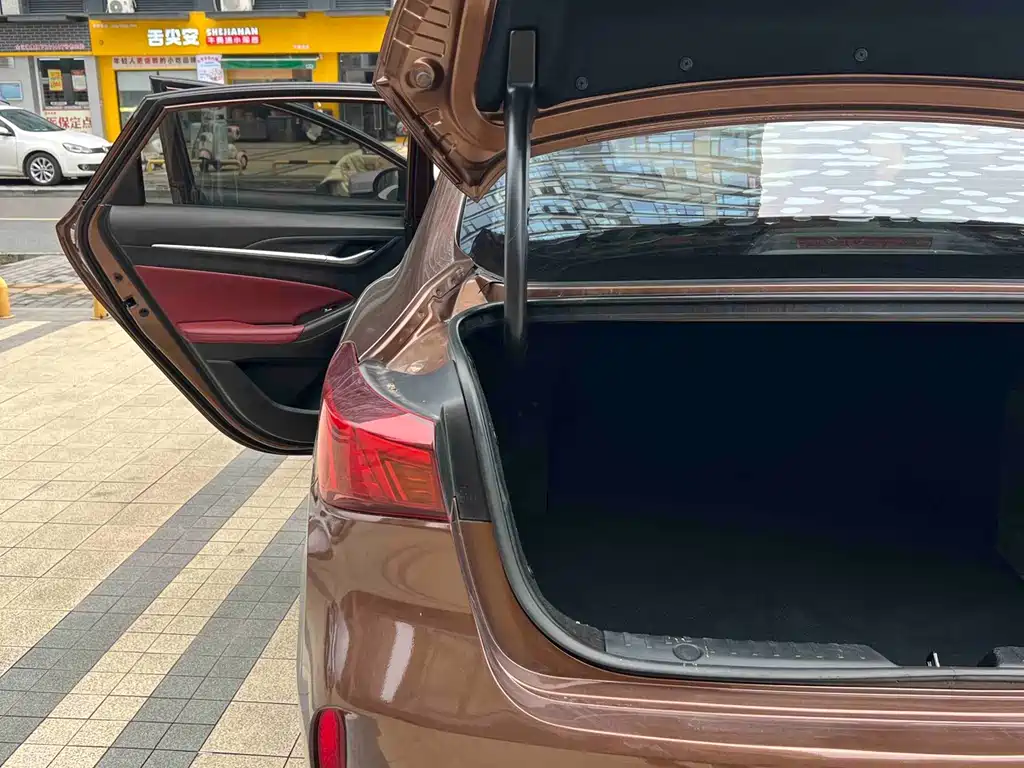 Changan Escape 2020 — фото 17