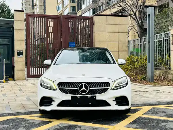 Mercedes-Benz C-Class 2019