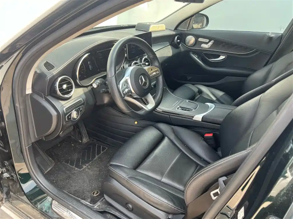Mercedes-Benz C-Class 2020 — фото 6