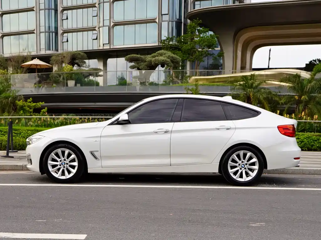 BMW 3 Series GT 2014 — фото 4