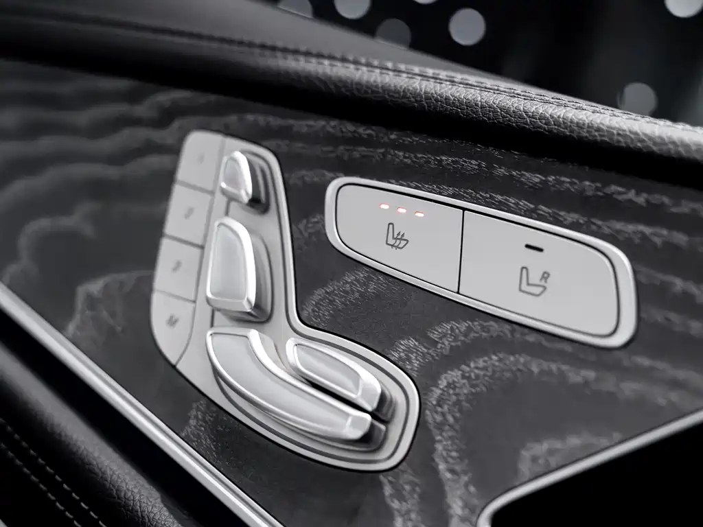 Mercedes-Benz CLS 2020 — фото 15