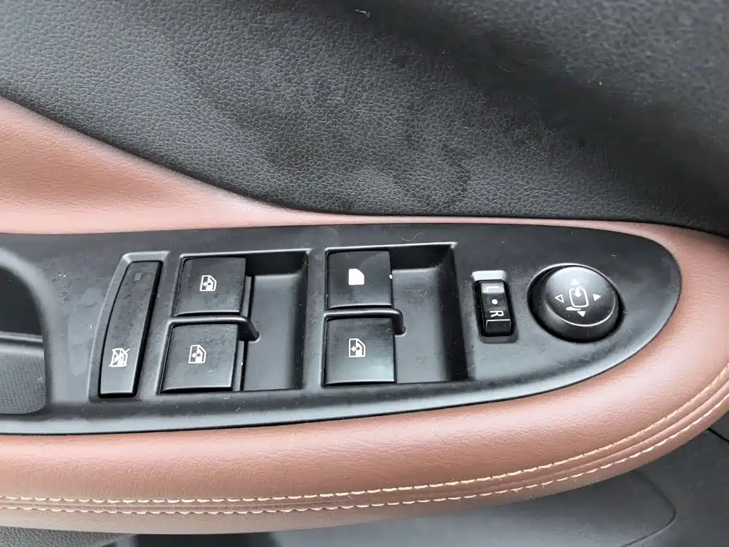 Buick Envision Plus 2016 — фото 9