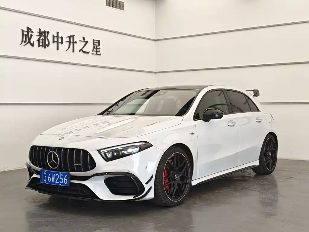 Mercedes-Benz A-Class AMG 2024 — фото 1