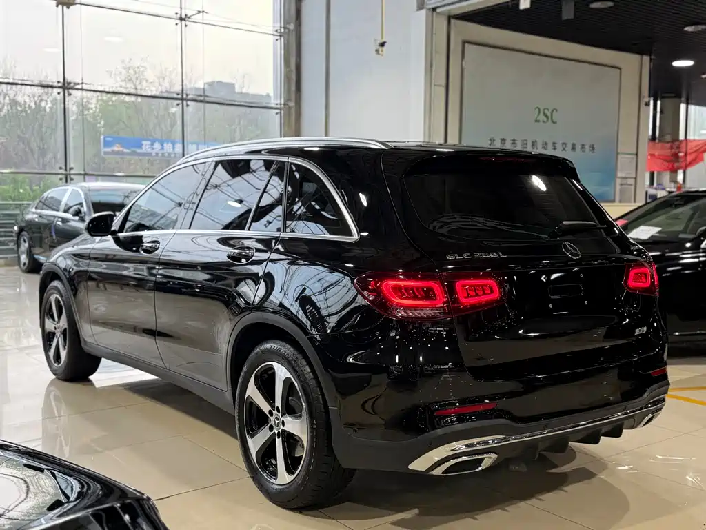Mercedes-Benz GLC 2023 — фото 18