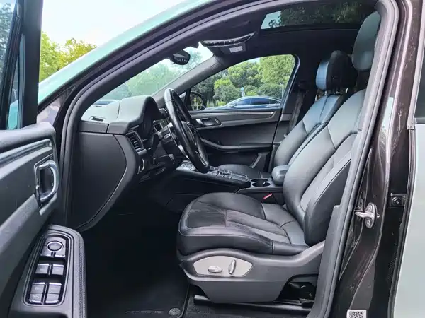 Porsche Macan 2017