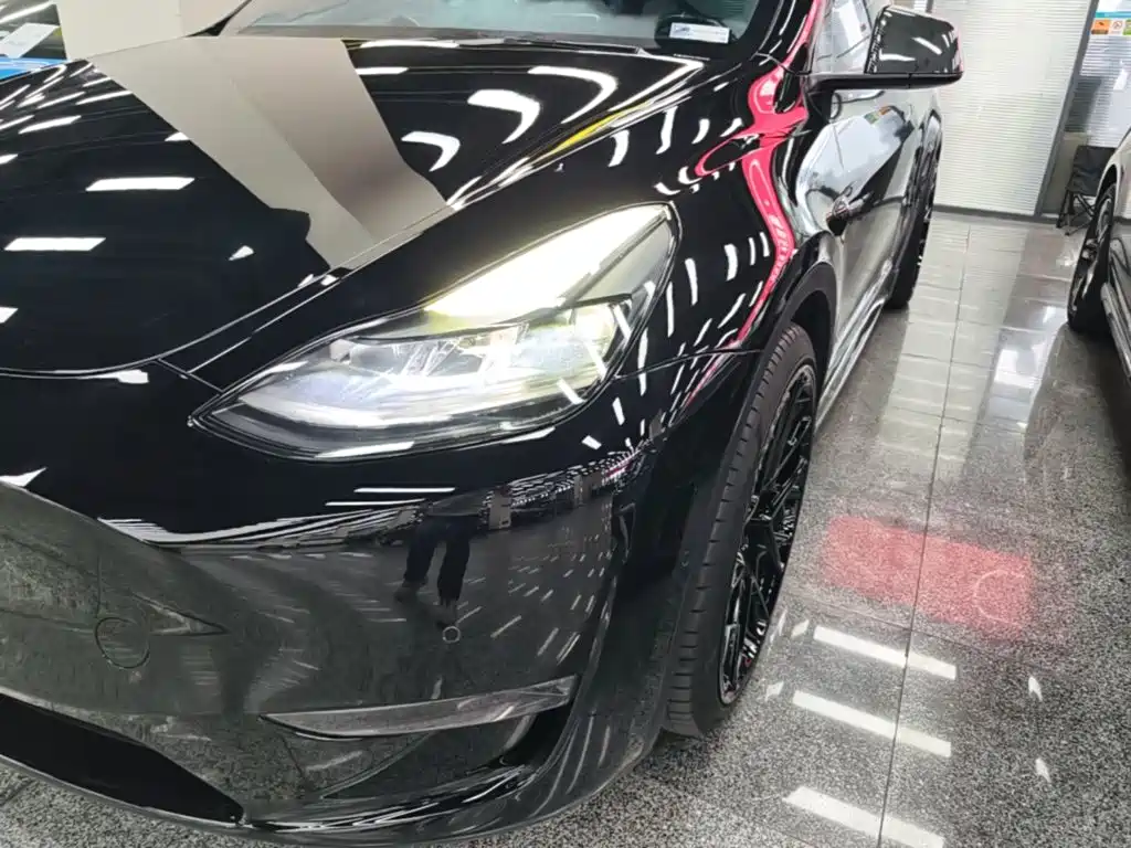 Tesla Model Y 2021 — фото 24