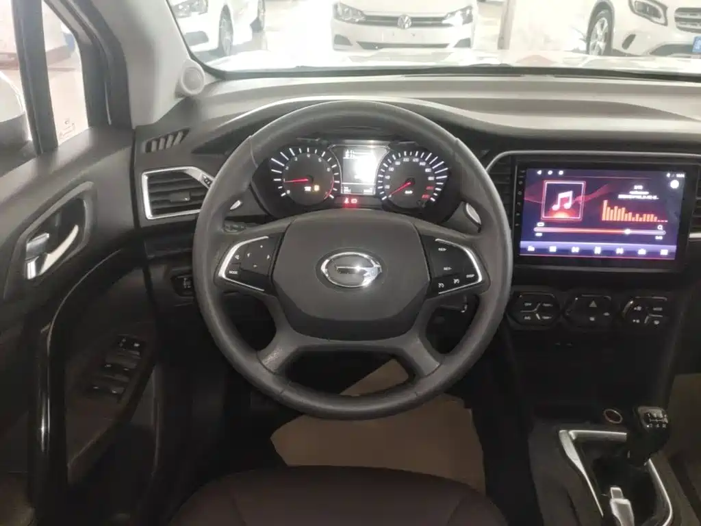 GAC Motor Trumpchi GS4 2016 — фото 11