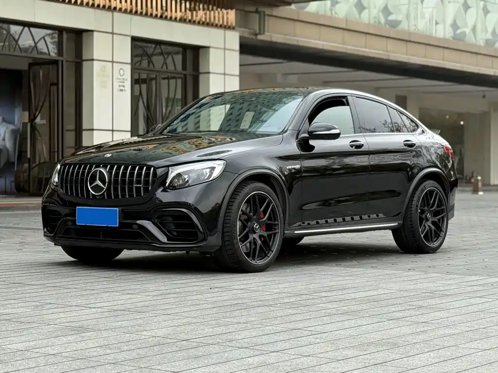Mercedes-Benz GLC Coupe AMG 2020 — фото 1