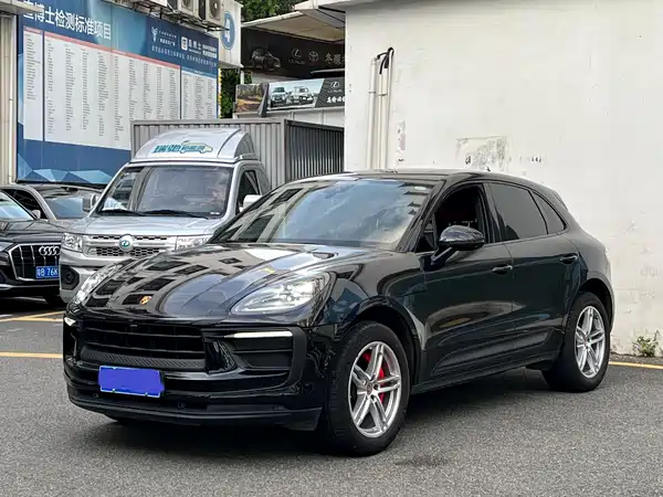 Porsche Macan 2023