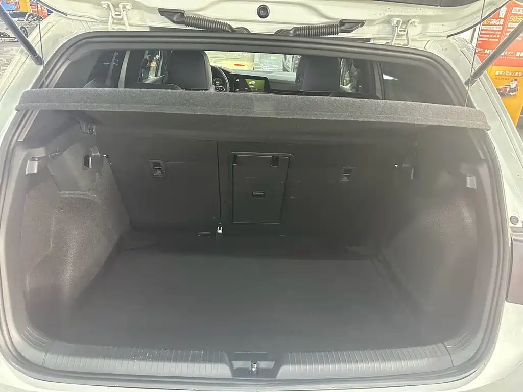 Volkswagen Golf 2022