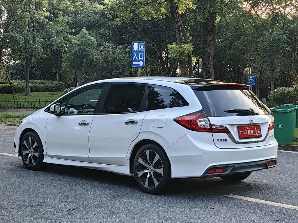Honda Jade 2014 — фото 11