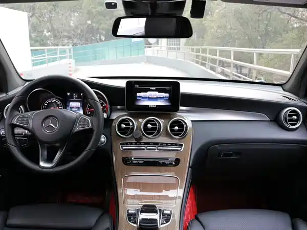 Mercedes-Benz GLC Coupe 2017