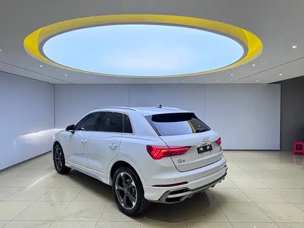 Audi Q3 2022