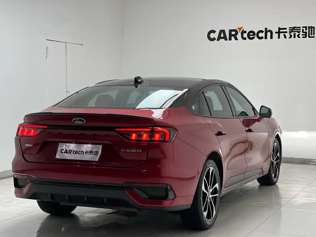 Ford Mondeo 2022 — фото 15