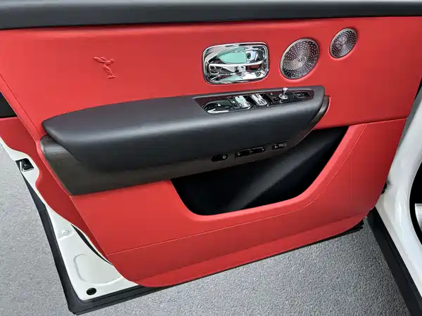 Rolls-Royce Cullinan 2020