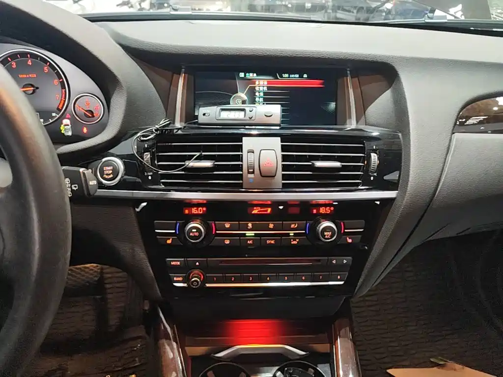 BMW X3 2015 — фото 13