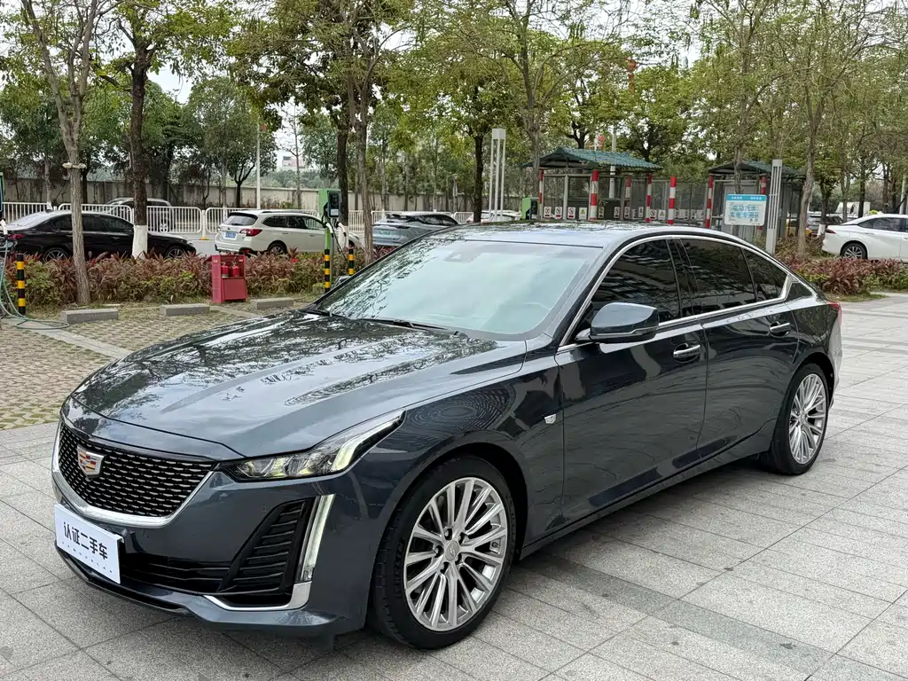 Cadillac CT5 2021 — фото 1