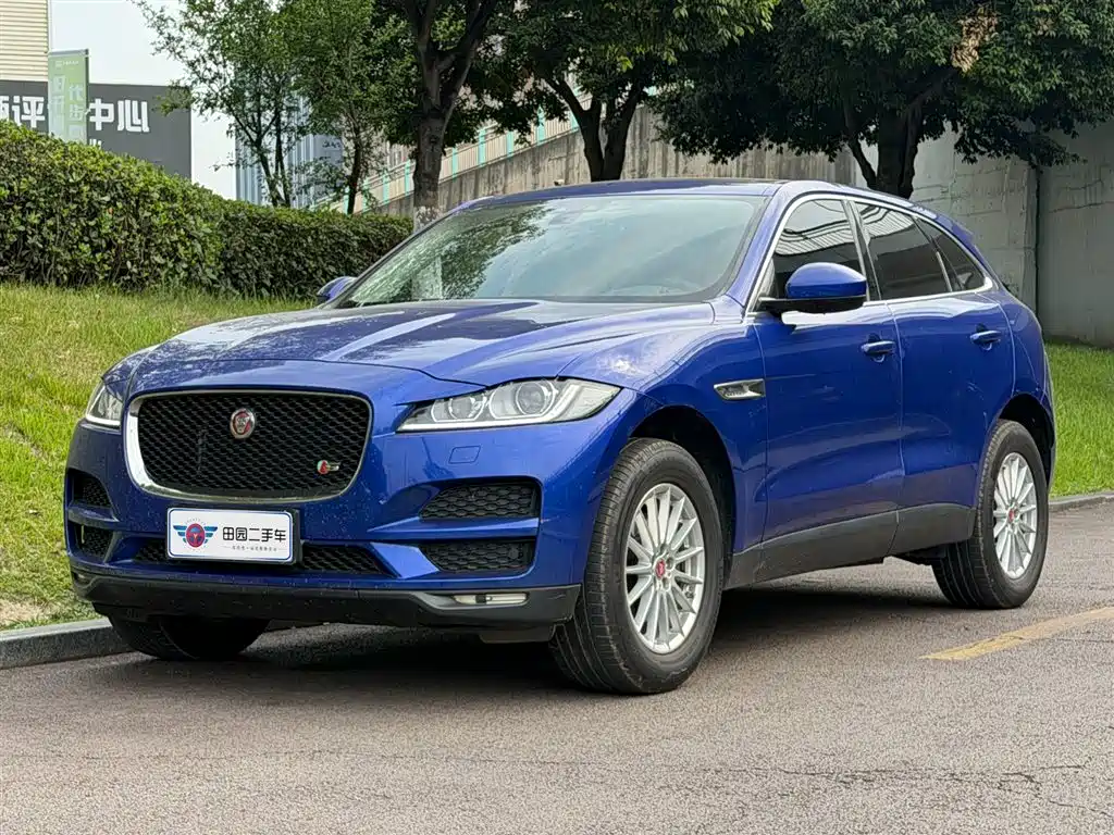 Jaguar F-PACE 2019
