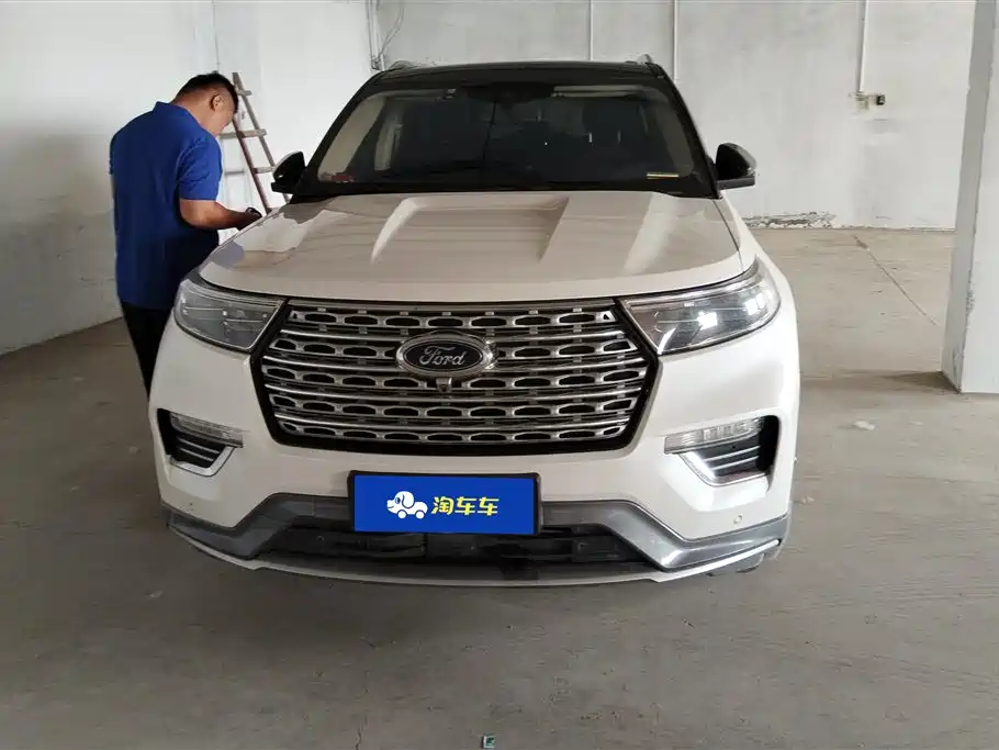 Ford Explorer 2021 — фото 2