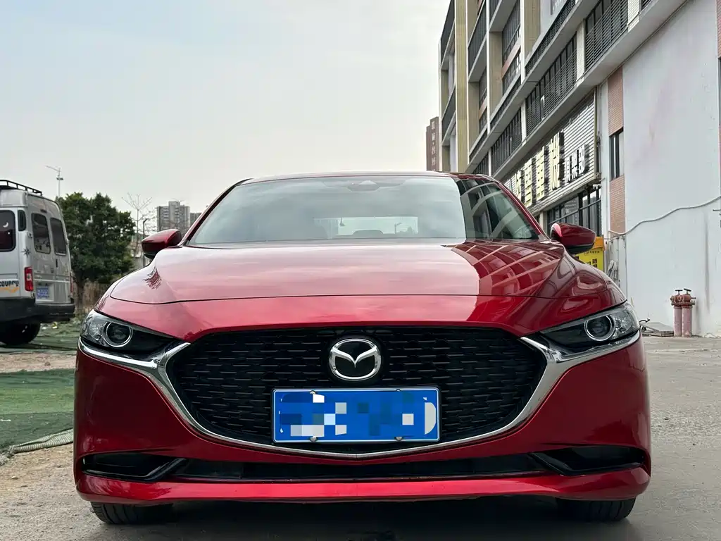 Mazda 3 Axela 2022