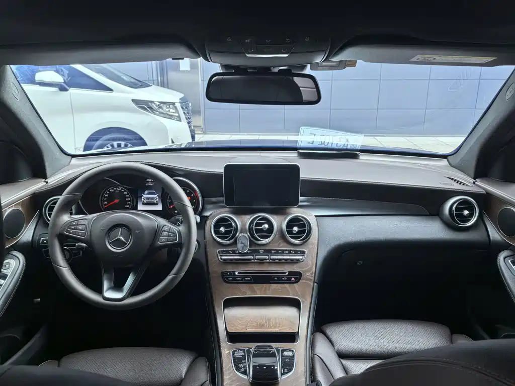 Mercedes-Benz GLC 2018