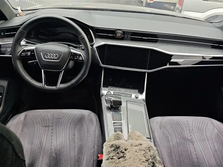 Audi A6L 2021 — фото 11