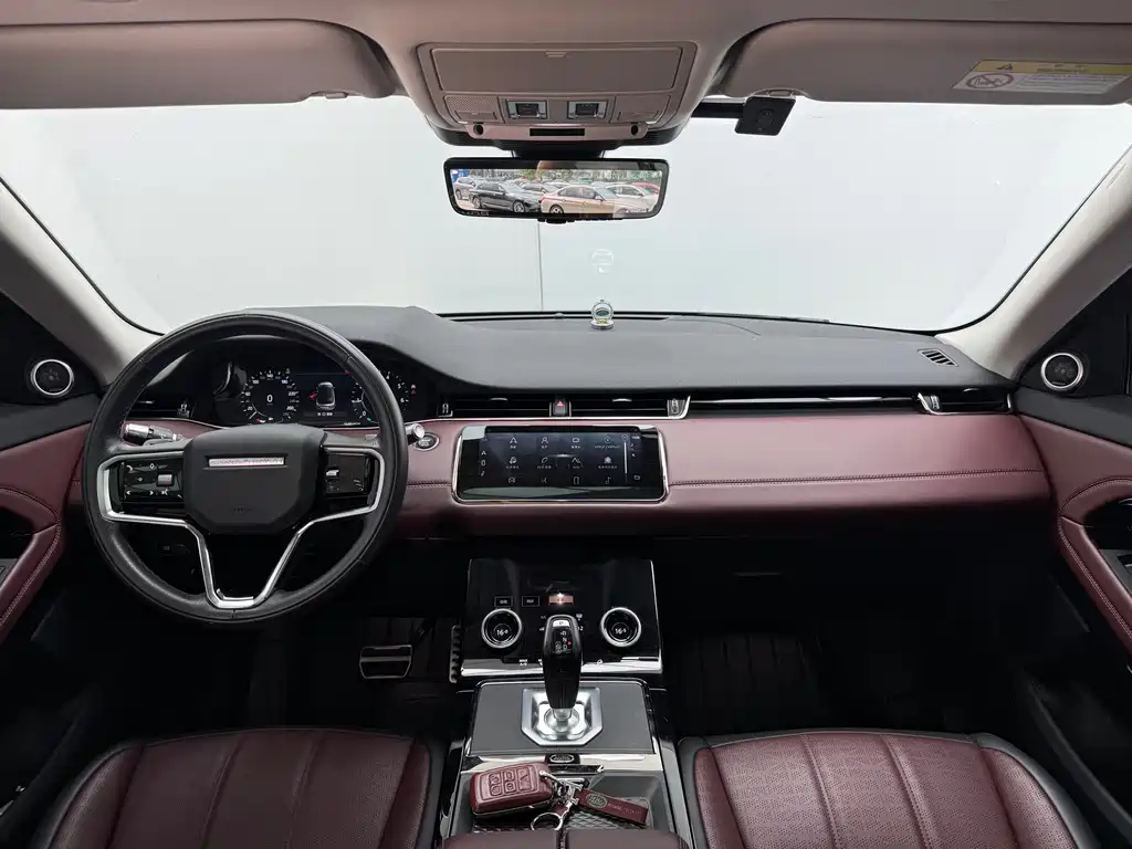 Land Rover Evoque 2022 — фото 19