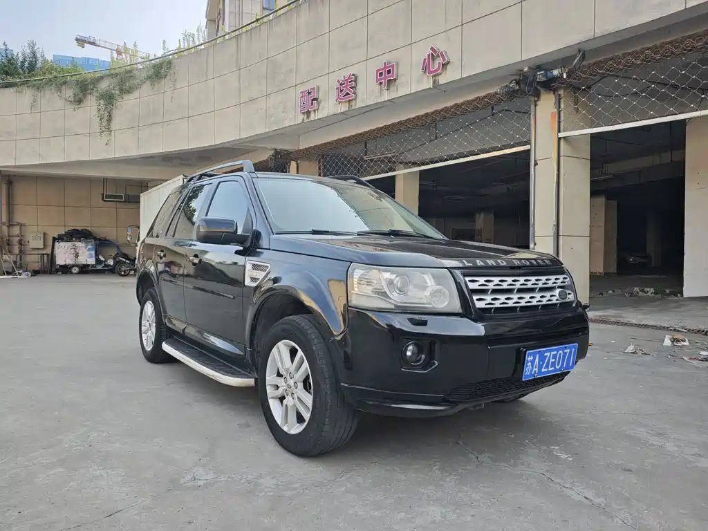 Land Rover Freelander 2 2013 — фото 3