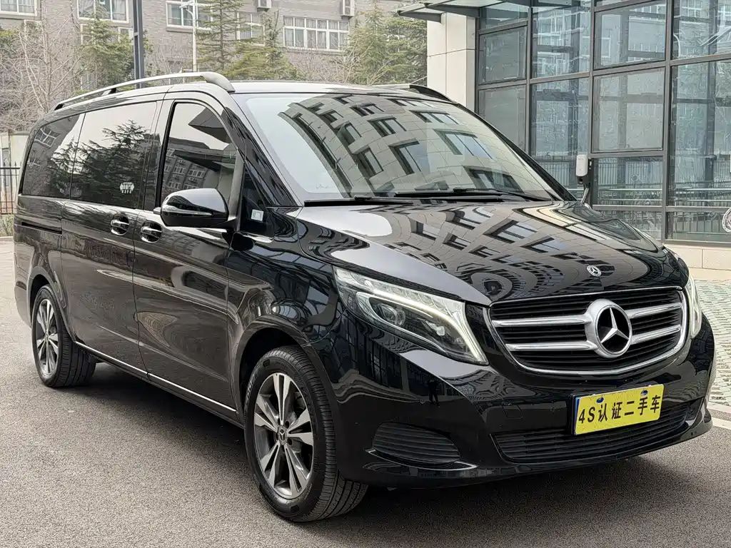 Mercedes-Benz V-Class 2019 — фото 2