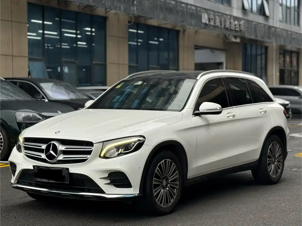 Mercedes-Benz GLC 2017 — фото 1