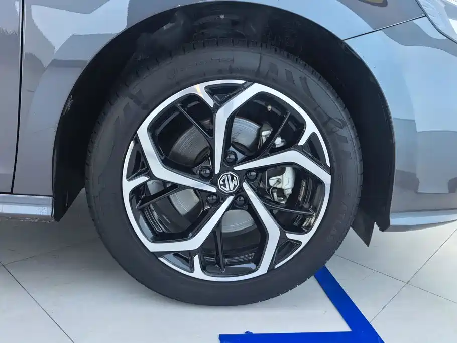 MG MG5 2024