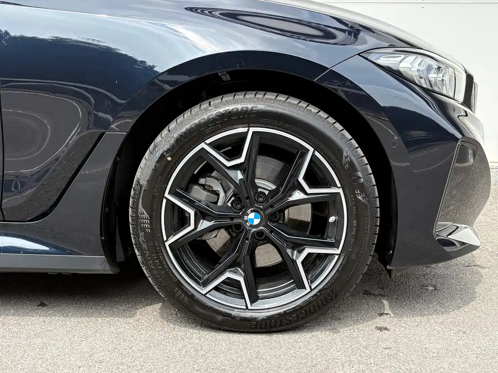 BMW i3 2026 — фото 17