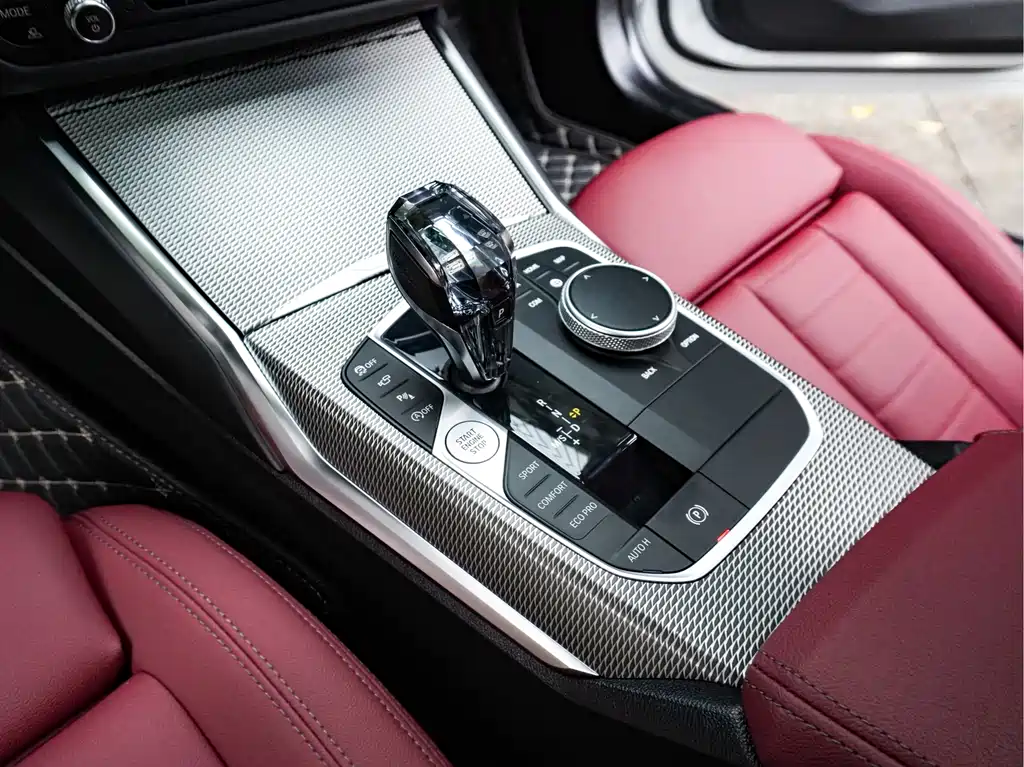BMW 3 Series 2021 — фото 14