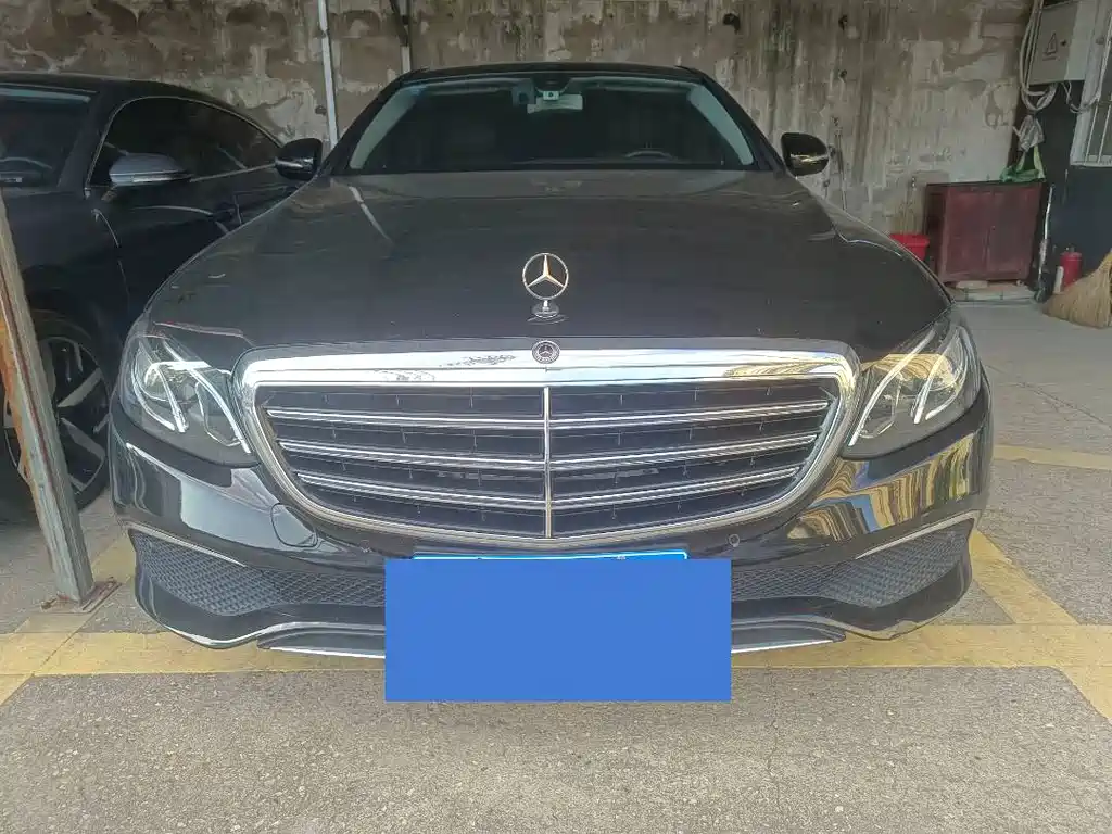 Mercedes-Benz E-Class 2020