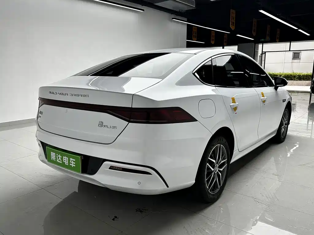 BYD Qin PLUS 2023 — фото 8