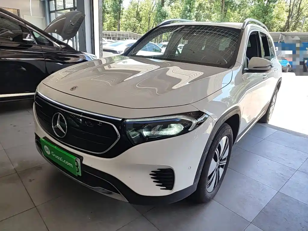 Mercedes-Benz EQB 2024