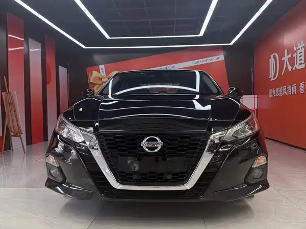 Nissan Teana 2021