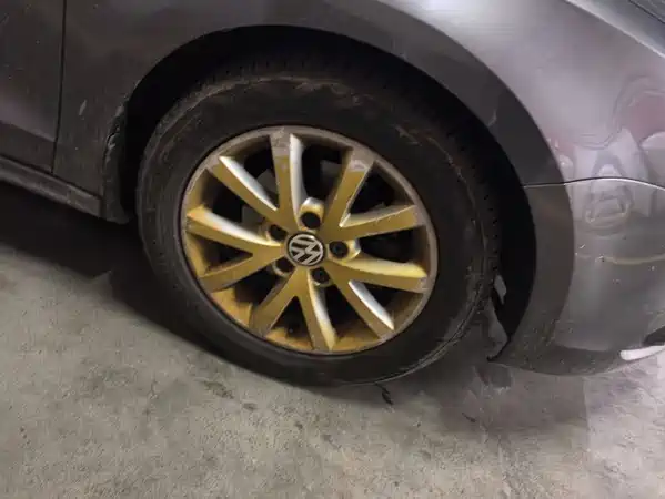Volkswagen Sagitar 2012